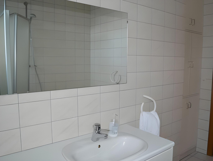 Bathroom 3, The Old Post Office Guesthouse, Eyrarsveit