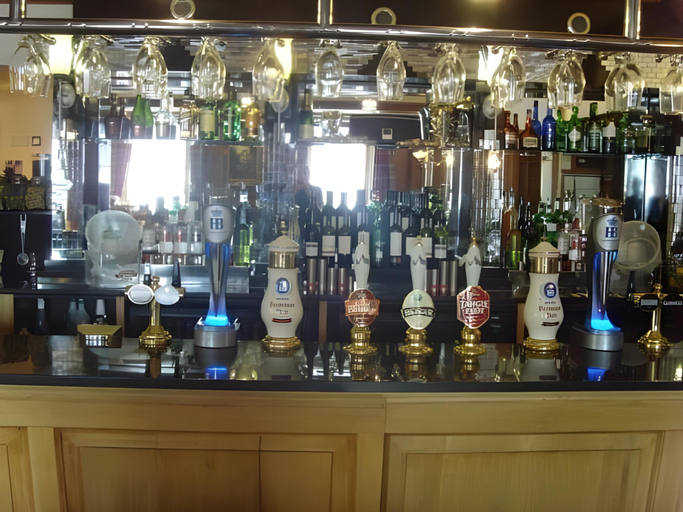 Food & Drinks 4, Crown Hotel, Dorset