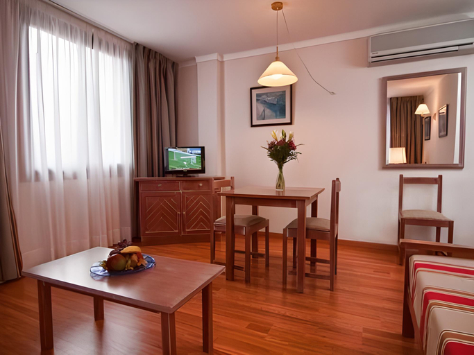 Others 4, Apartamentos Carlos V, Baleares