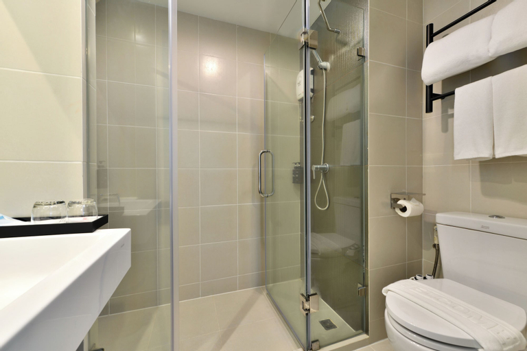 Bathroom 3