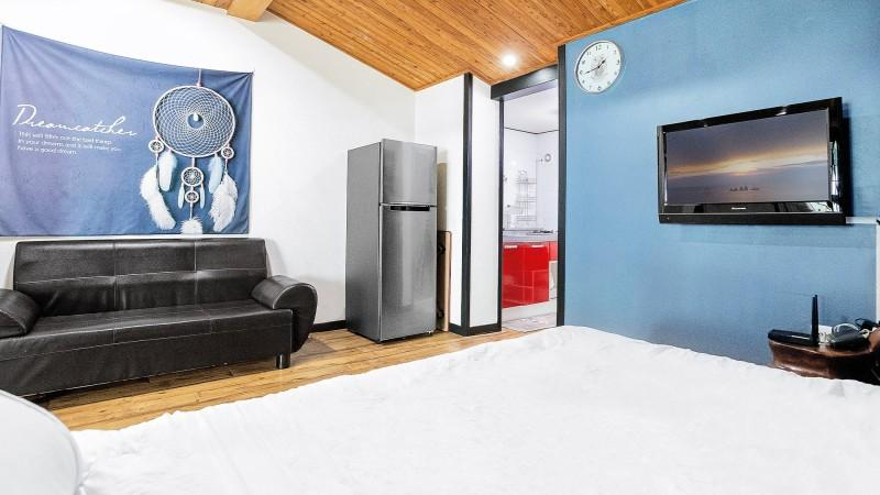 4, Taean (Anmyeondo) Black Sale Pension, Taean
