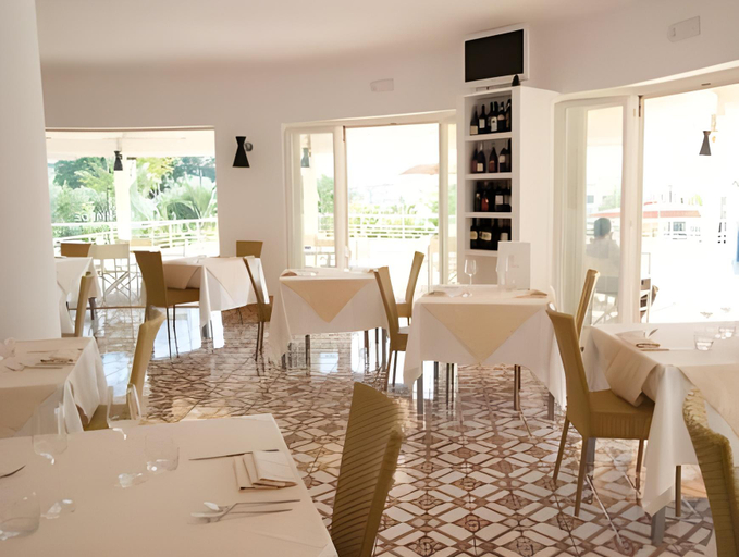 Food & Drinks 5, Ganimede Hotel, Latina