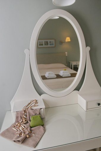 Bedroom 2, Boutique Hotel Iasmos, Central Greece