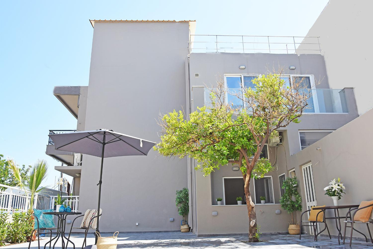 Exterior & Views 1, CreteSuites - Urban Villa with Pool - 500m to the Beach, Crete