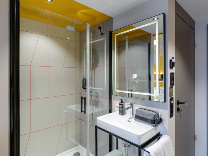 Bathroom 5