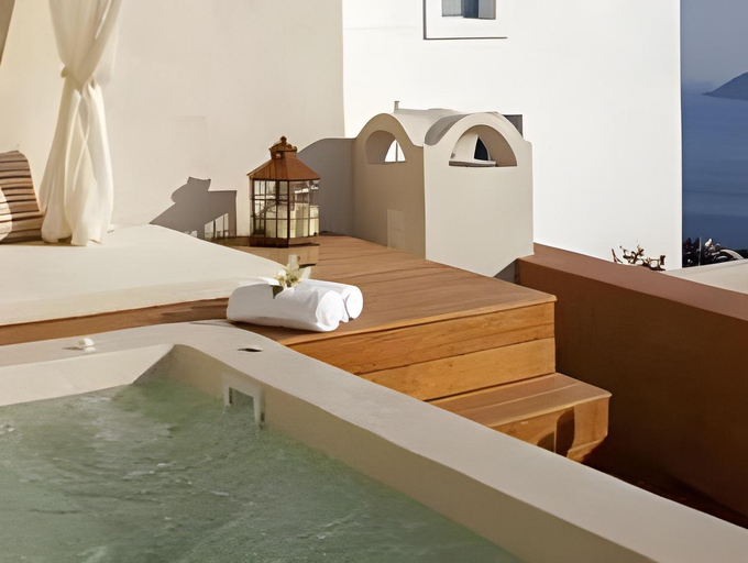 Sport & Beauty 2, Oia Mansion, South Aegean