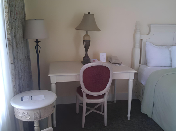 Bedroom, Bayfront Inn, Saint Johns