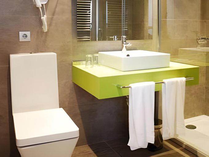 Bathroom 5, Hotel Costa Azul, Baleares