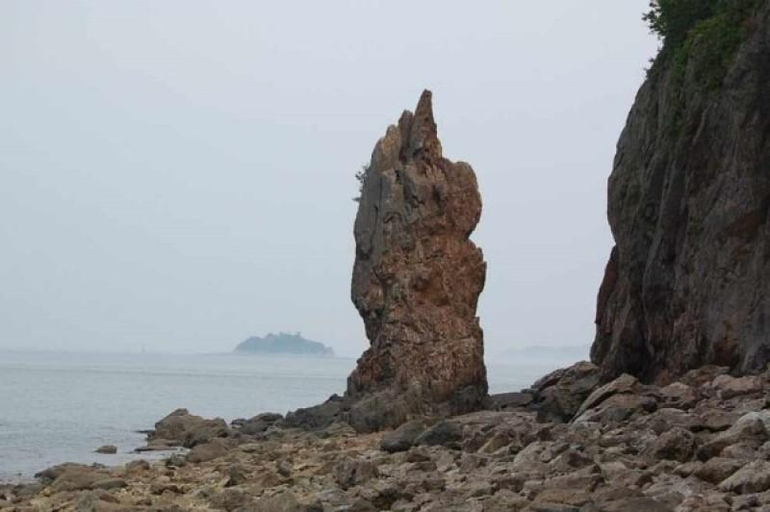Others 5, Ongjin Seungbong Badaro Pension, Ongjin