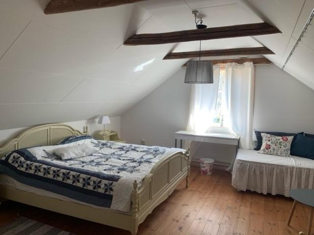 Bedroom 2, Hultets gard, Skövde