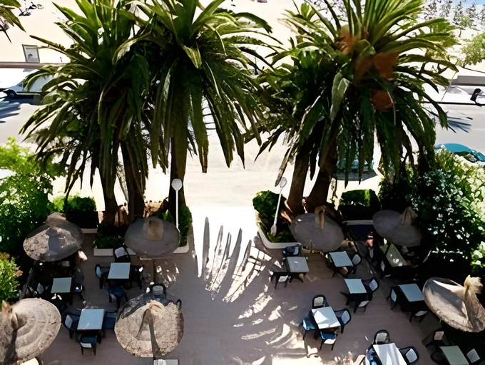 Food & Drinks 5, Cabot Romantic- Adults Only, Baleares