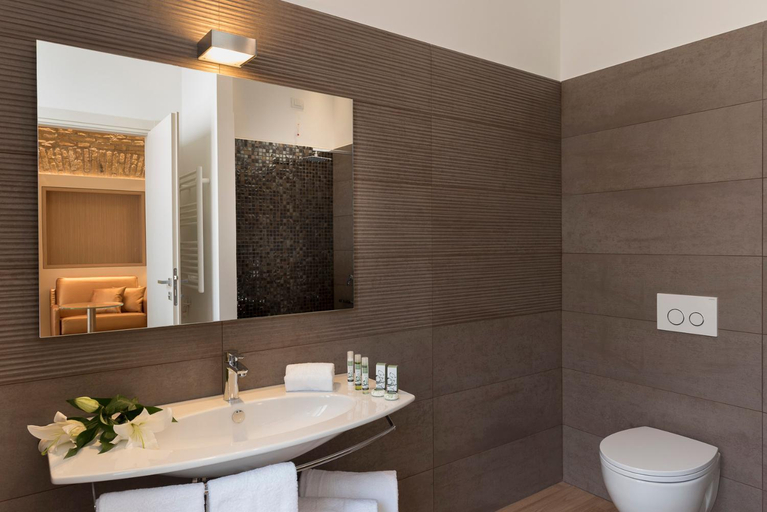 Bathroom 3, Navona Luxury Guesthouse, Rome