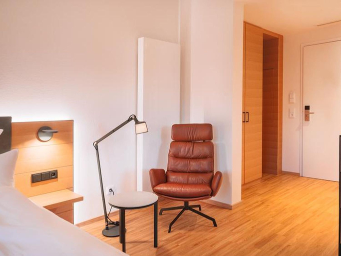 Bedroom 2, Gastro Bahnhof Oberkirch, Ortenaukreis