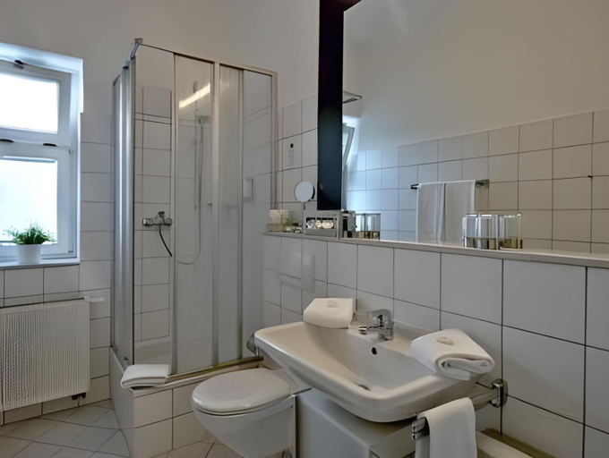 Bathroom 4, Insel Hotel Bonn - Superior, Bonn