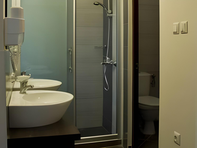 Bathroom 3, Flagman, Sozopol