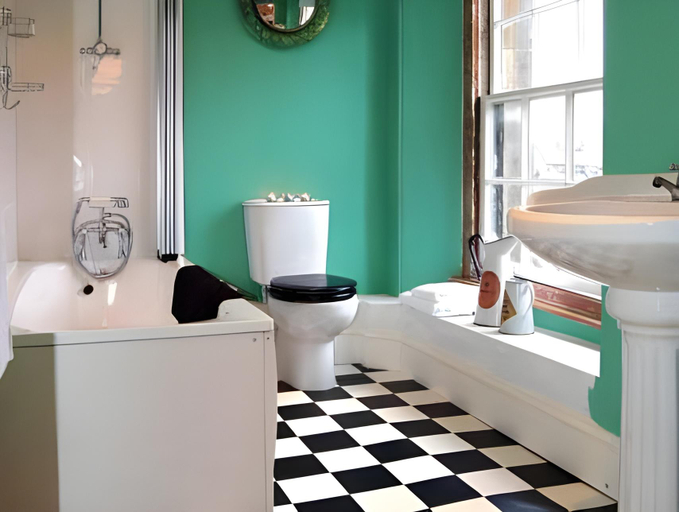 Bathroom 3, The Oakhill Inn, Somerset