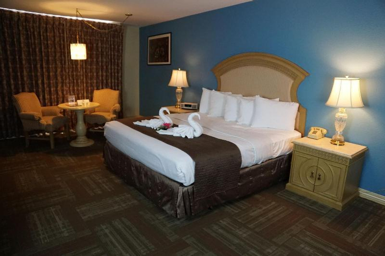 Bedroom 6