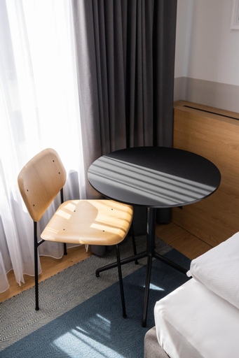 Bedroom 14