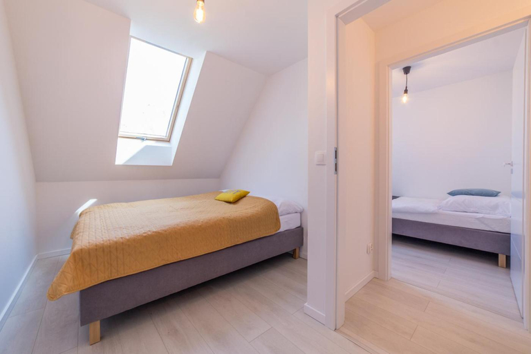 Others 2, Apartamenty PAX, Kamień
