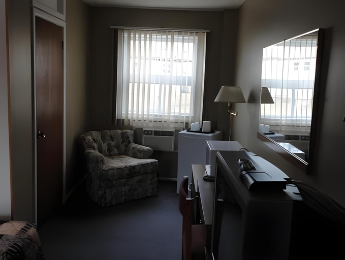 Others 5, Hipwell's Motel, Niagara