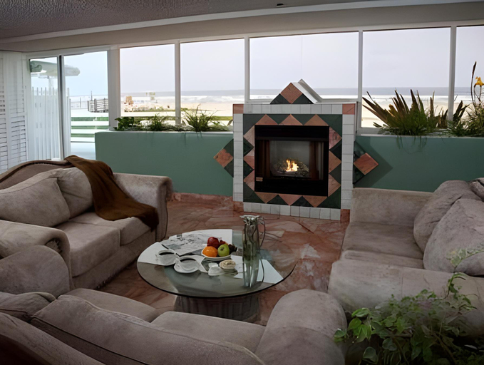 Public Area 2, SeaVenture Beach Hotel, San Luis Obispo