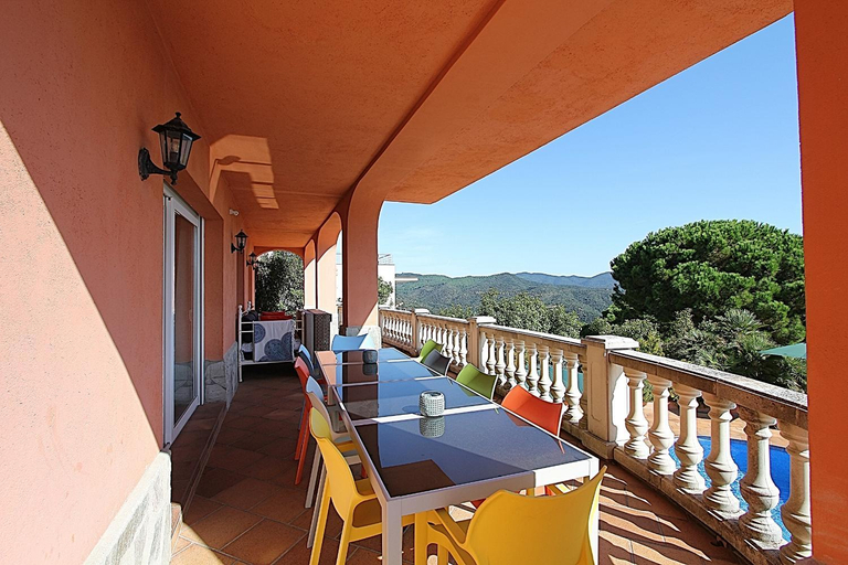 Balcony/terrace 3, Villa Alta Vista, Girona