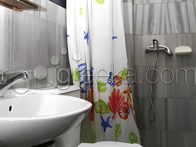Bathroom 4, Anny Studios Perissa Beach, South Aegean