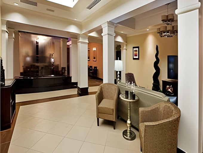 Public Area 3, Holiday Inn Express & Suites COLUMBUS - FT BENNING MAINGATE by IHG, Muscogee