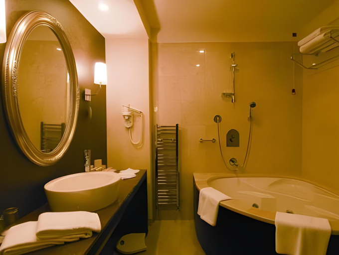 Bathroom 3, Agaoglu My City Hotel Istanbul, Ümraniye