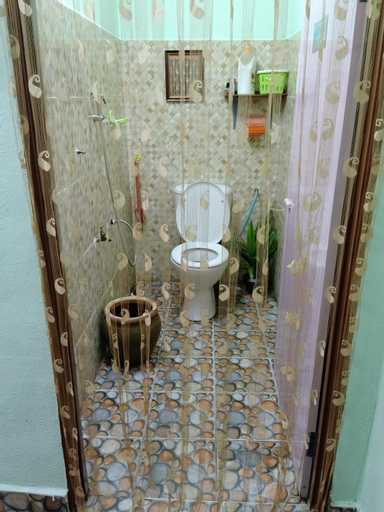 Bathroom 3