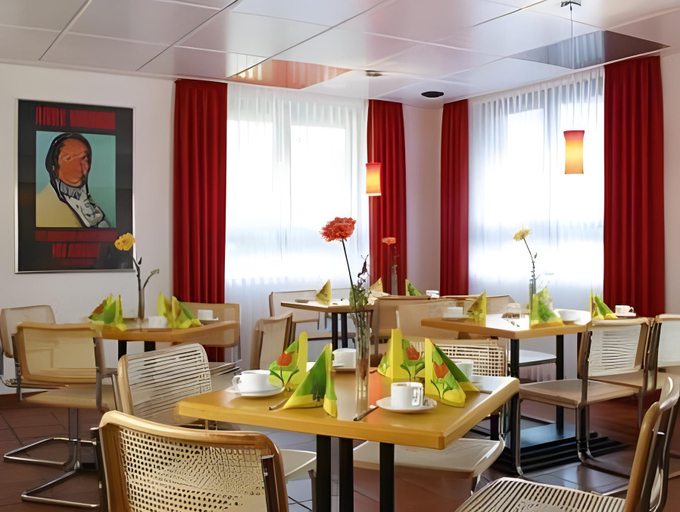 Food & Drinks 5, Tante ALMA's Bonner Hotel, Bonn