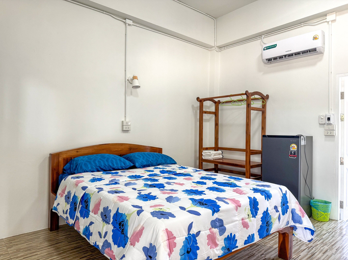 Bedroom 3, Jira Hotel, Muang Lampang