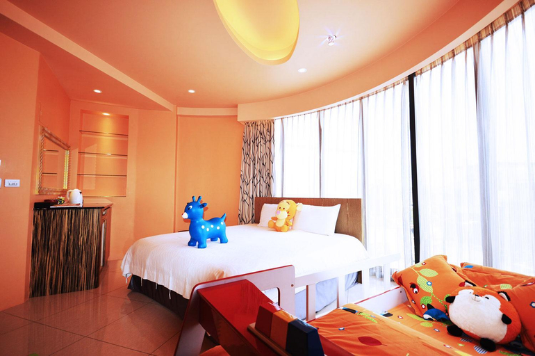 Bedroom 10
