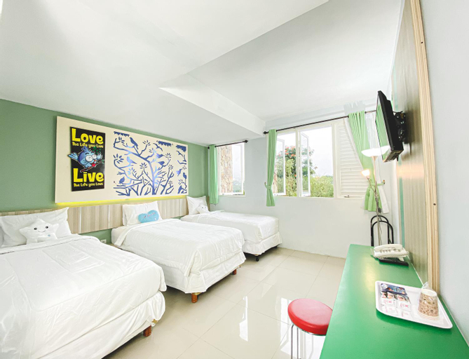 Bedroom 5, Transformer Center Hotel, Malang