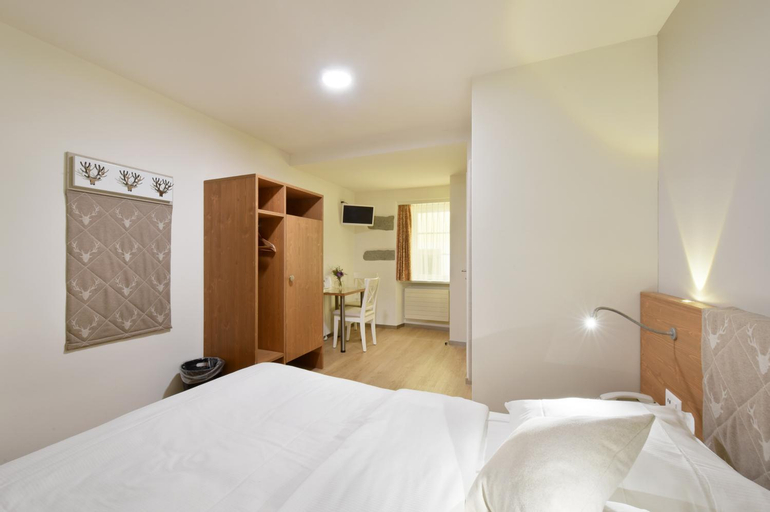 Bedroom 11