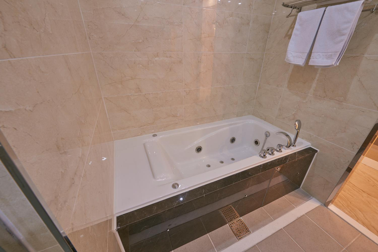Bathroom 4, Dubai Hotel, Gwangsan