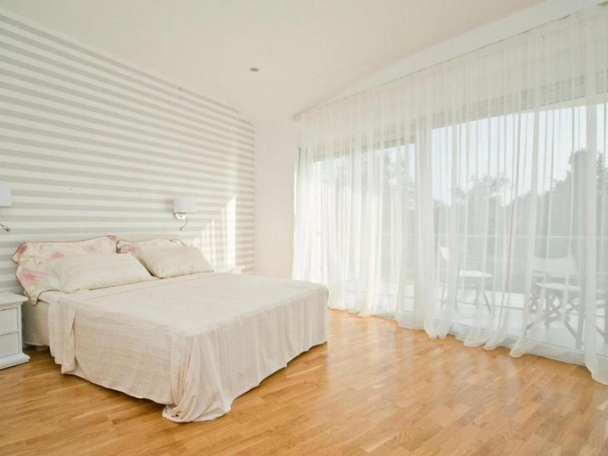 Others 2, Villa Bobos place with Jacuzzi and Sauna 46D, Umag