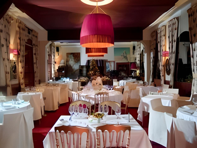 Food & Drinks 5, Hotel du Cheval Blanc - Paris Marne La Vallee, Seine-et-Marne