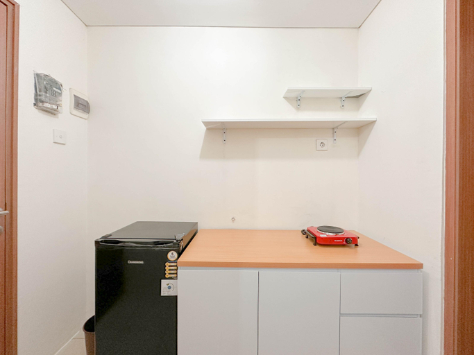 Others 4, Modern Studio and Chic at Pavilion Permata Apartment By Travelio, Surabaya