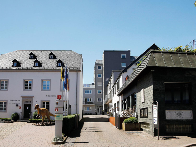Apartment with Balcony near the Luxembourg Border, Eifelkreis Bitburg-Prüm