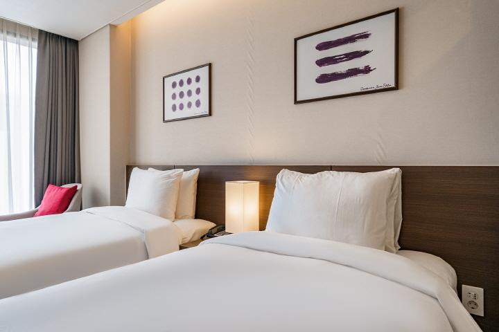 Bedroom 19