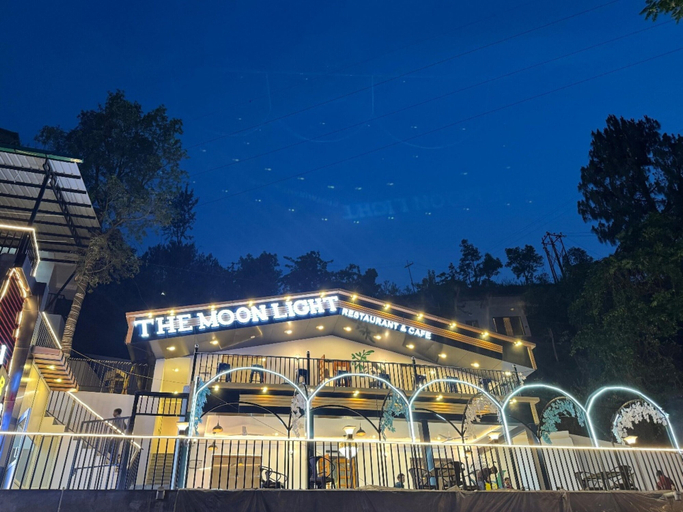 Exterior & Views, Goroomgo Moonlight Hotel Bhimtal, Nainital