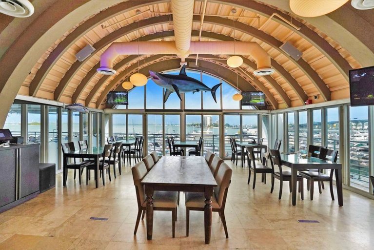 Food & Drinks 5, The Grand Wonder, Miami-Dade