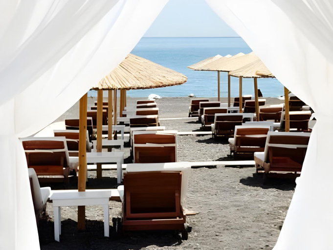 Food & Drinks 4, Sol Mare Salis, South Aegean