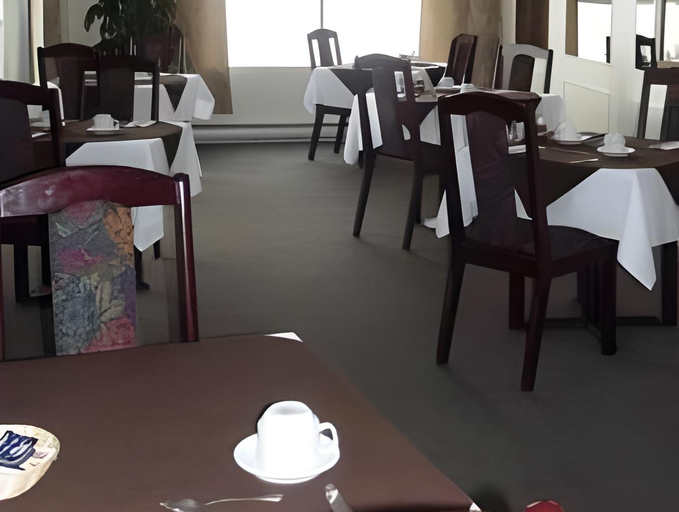 Food & Drinks 5, Auberge Des Iles, un hotel Hyvi, Lac-Saint-Jean-Est