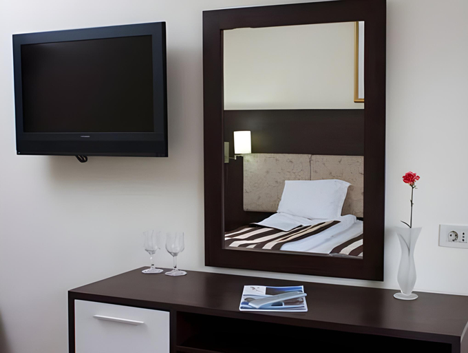 Bedroom 3, Rina Sinaia Hotel, Sinaia