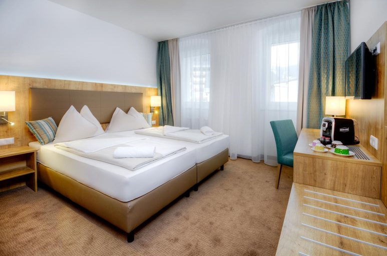 Bedroom, Hotel Bergkristall, Spittal an der Drau