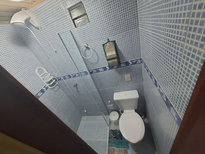 Bathroom 4, Joaquina 433 - Pousada Floripa, Florianopolis