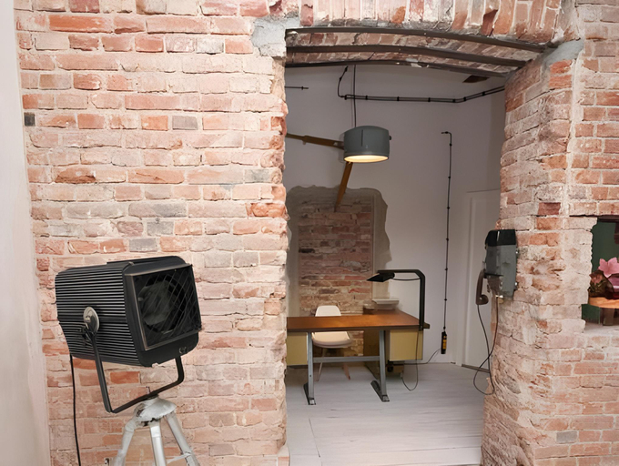 Others 5, Loft Sen Pszczoly, Warsaw
