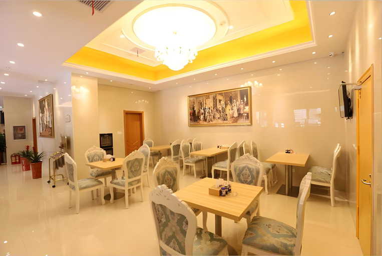 Food & Drinks 5, Vienna 3 Best Hotel Jingmen Wanda Plaza, Jingmen